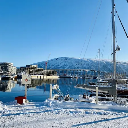 Дом отдыха With Breathtaking View Тромсё